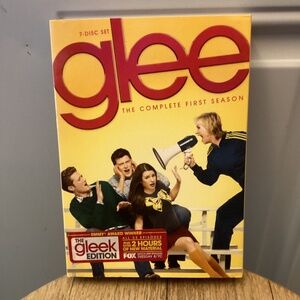 Glee: Complete 1st Season DVD Box Set 7 disc